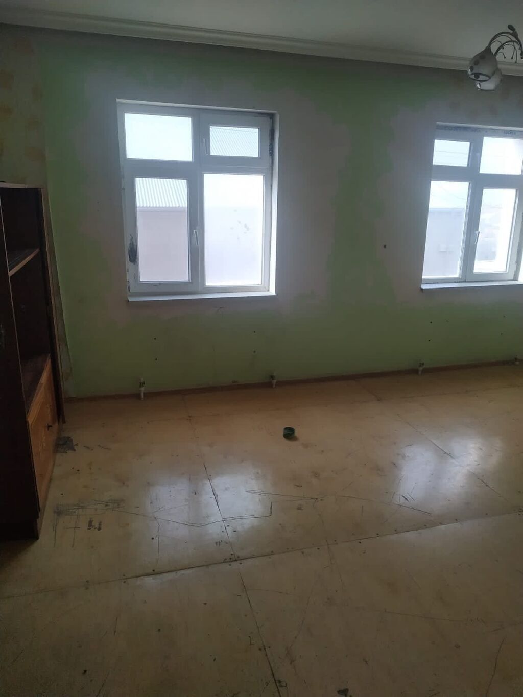 Sumqayıt, 90 kv. m, 4 otaqlı, Hovuzsuz, Qaz, İşıq, Su