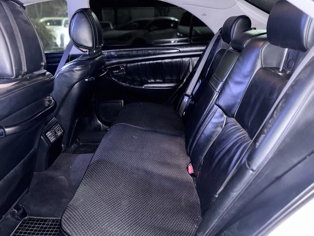 Toyota Majesta: 2005 г., Седан: фото 8