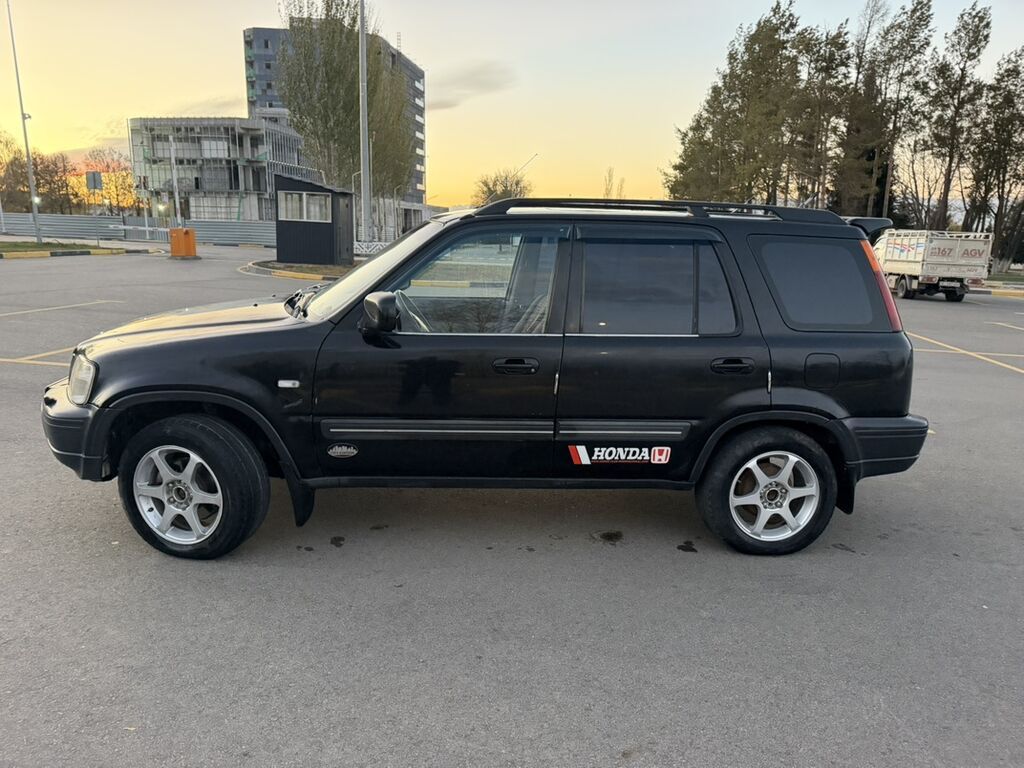 Honda CR-V: 1998 г., 2 л, Автомат, Бензин, Кроссовер: фото 2