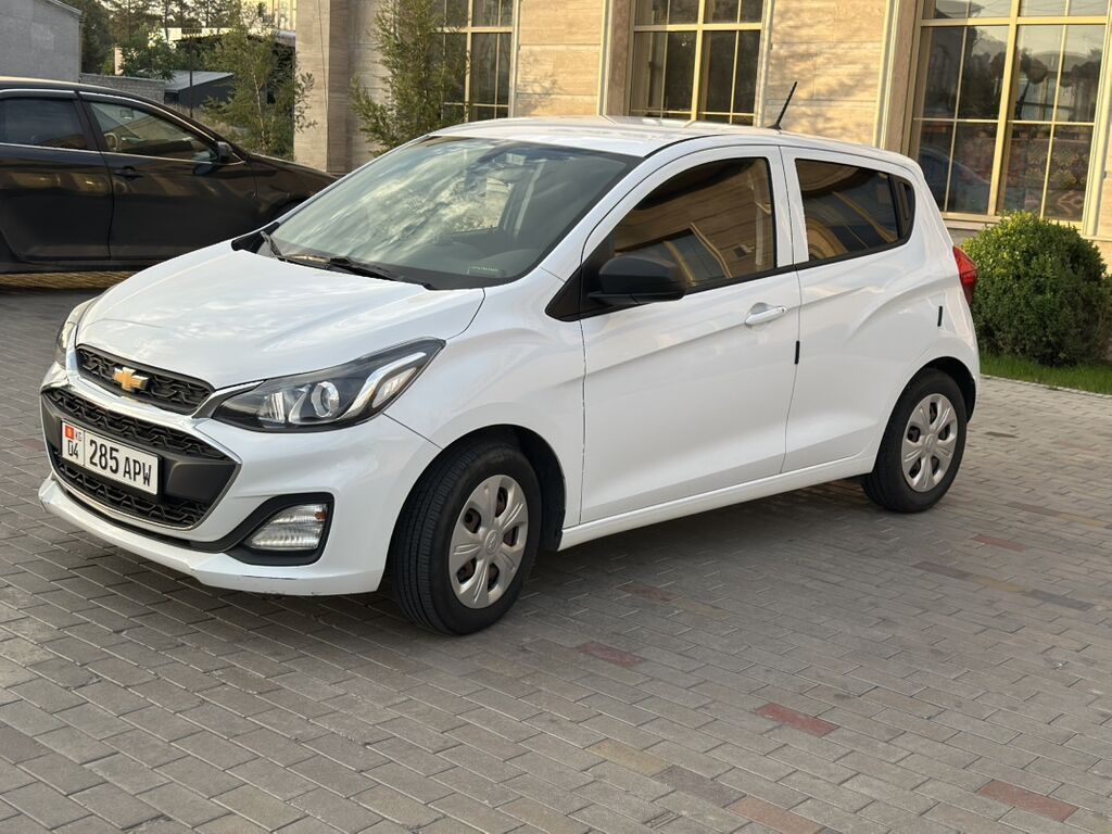 Chevrolet Spark: 2020 г., 1 л, Вариатор, Бензин, Хэтчбэк: фото 6