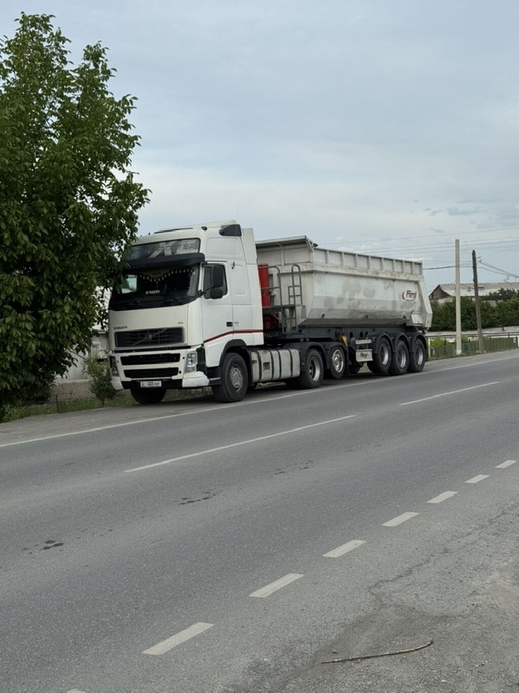 Тягач, Volvo, 2008 г., Самосвал: фото 2