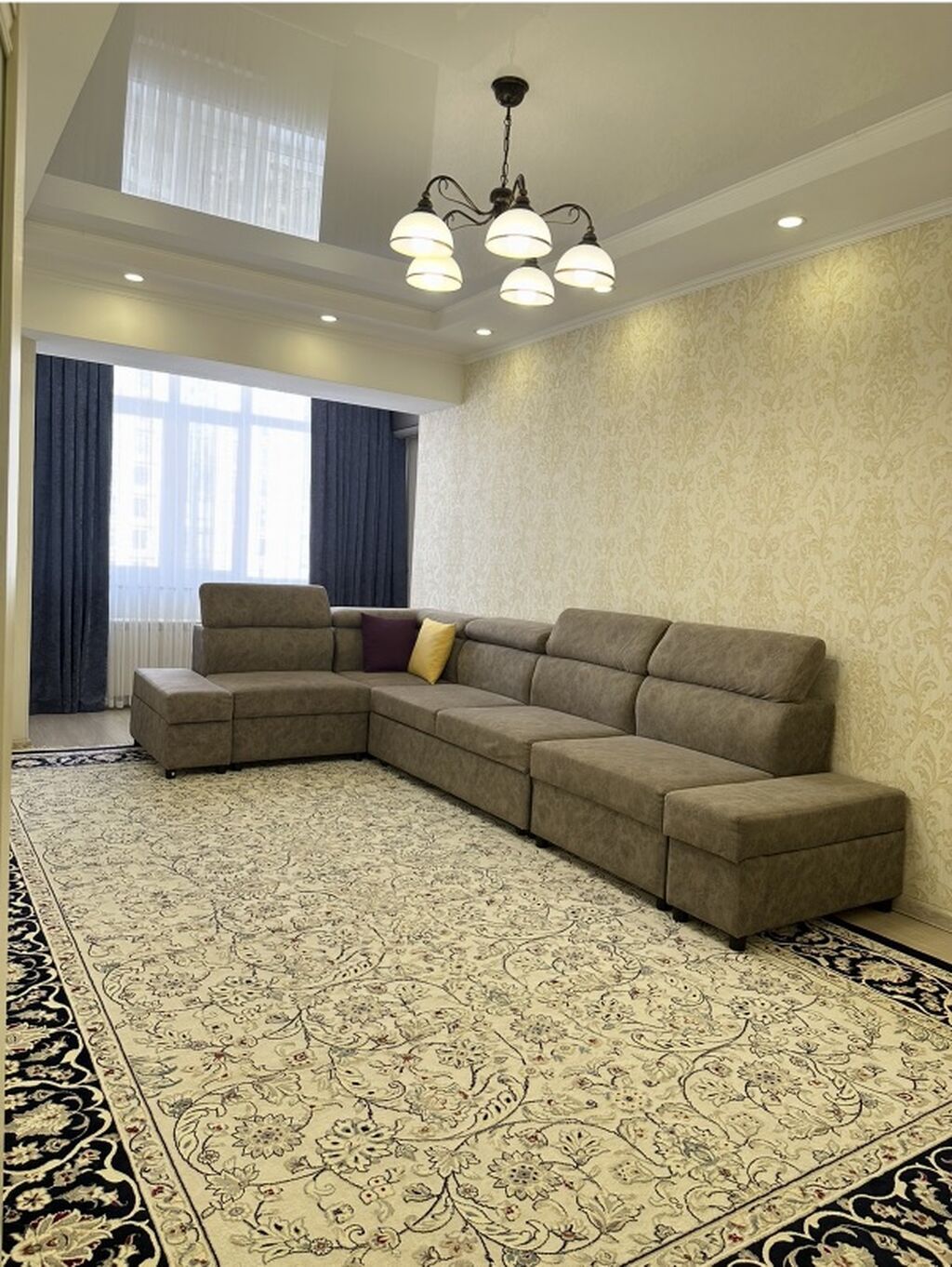 3 комнаты, 97 м², Элитка, 8 этаж, Евроремонт — фото 1