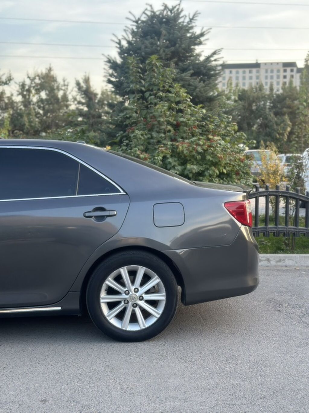 Toyota Camry: 2012 г., 2.5 л, Автомат, Гибрид, Седан: фото 4