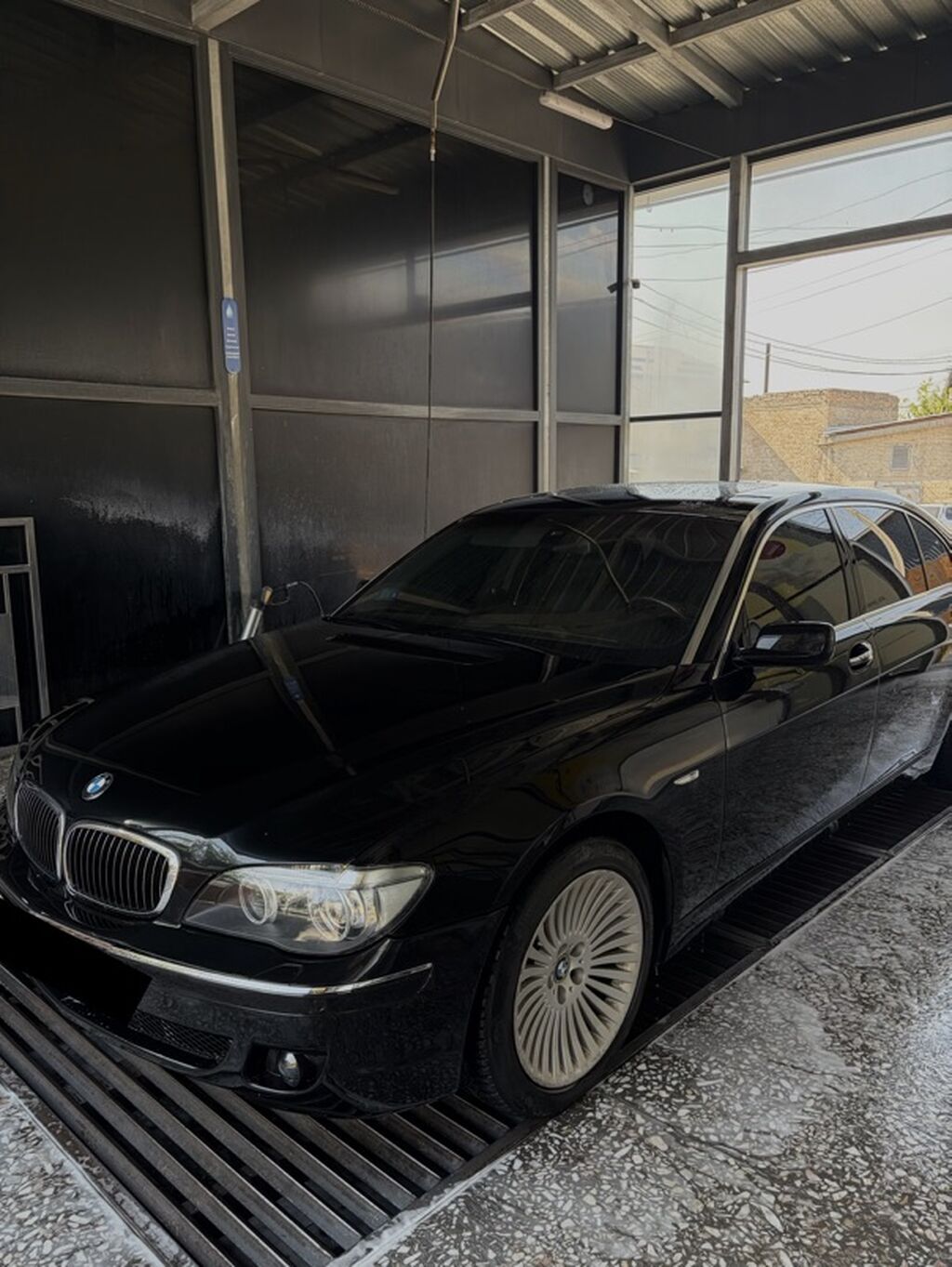 BMW 7 series: 2006 г., 4 л, Автомат, Бензин, Седан: фото 2