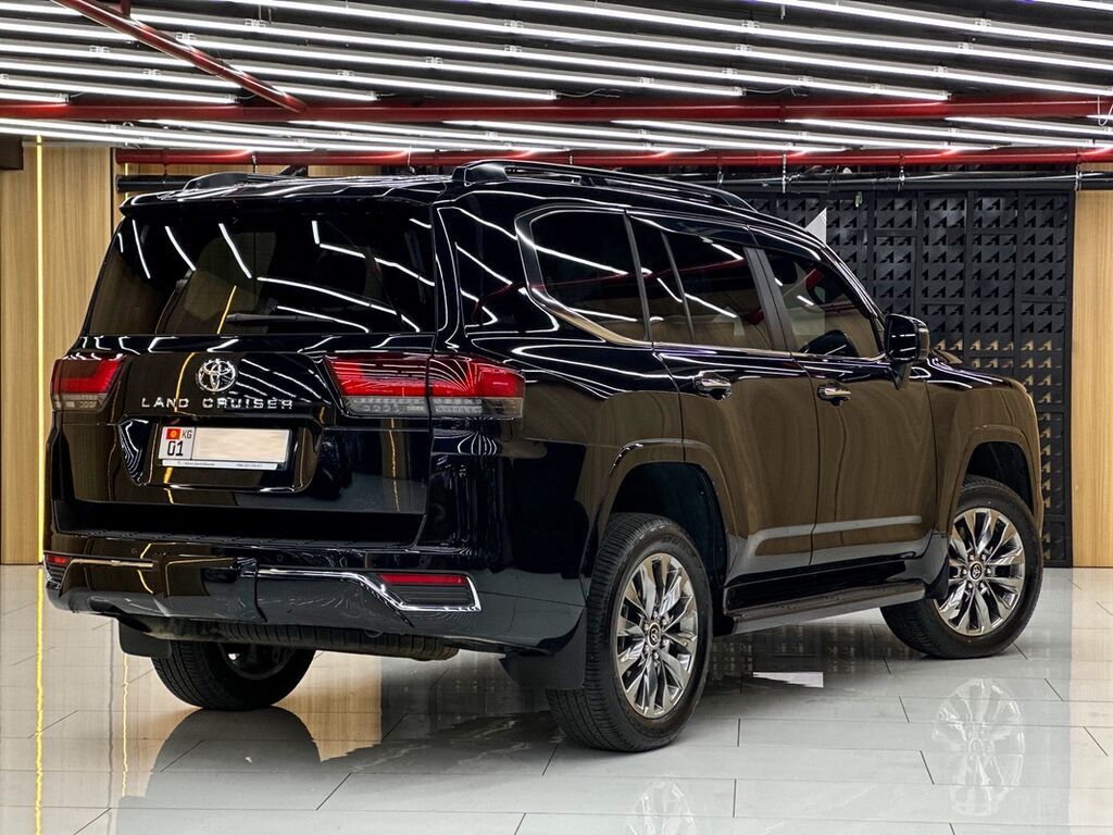 Toyota Land Cruiser: 2022 г., 3.5 л, Автомат, Бензин, Внедорожник: фото 5