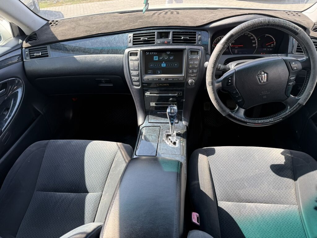 Toyota Crown: 2007 г., 3.5 л, Автомат, Бензин, Седан: фото 8
