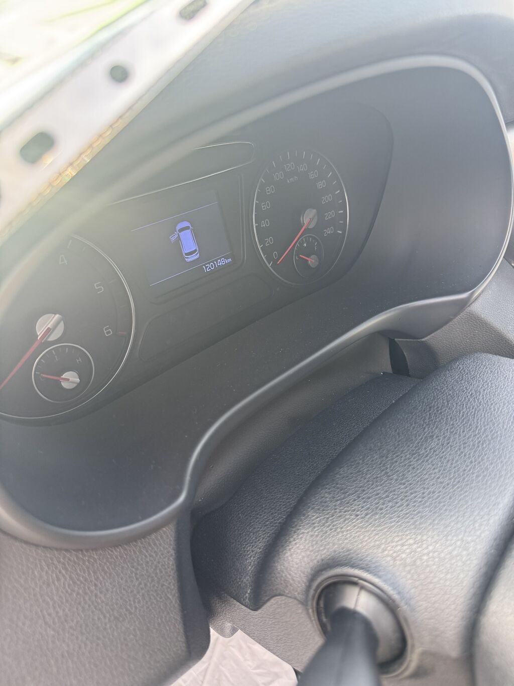 Kia Sorento: 2019 г., 2.2 л, Автомат, Дизель, Внедорожник: фото 5