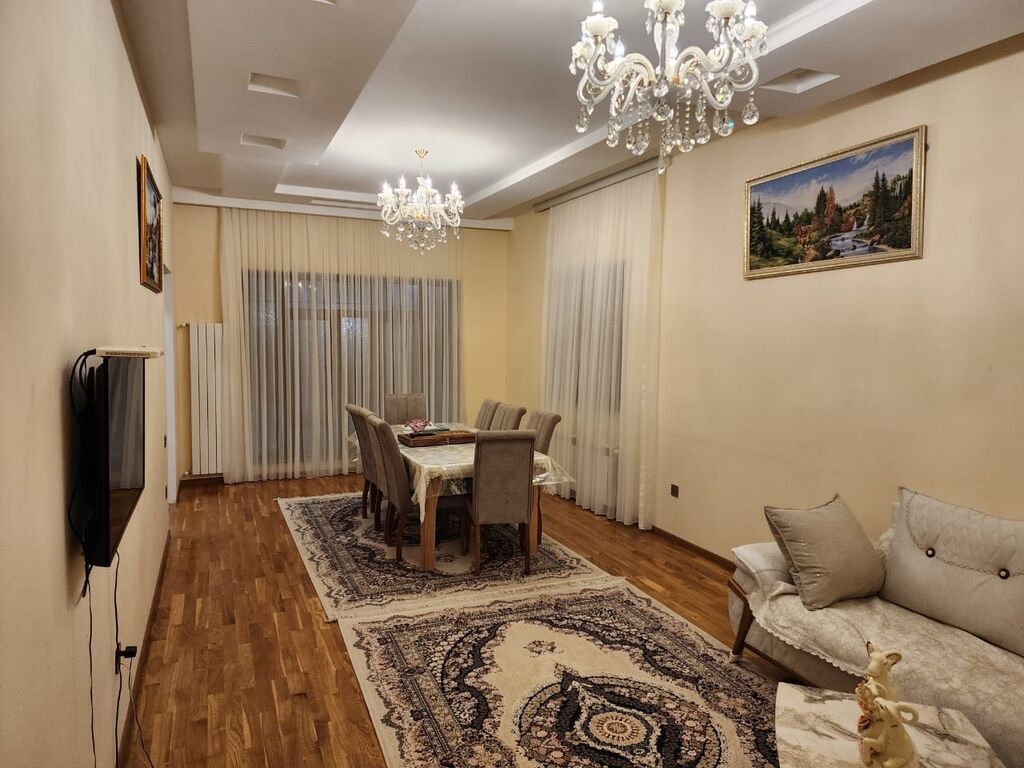 6 otaqlı, 300 kv. m, Yeni təmirli
