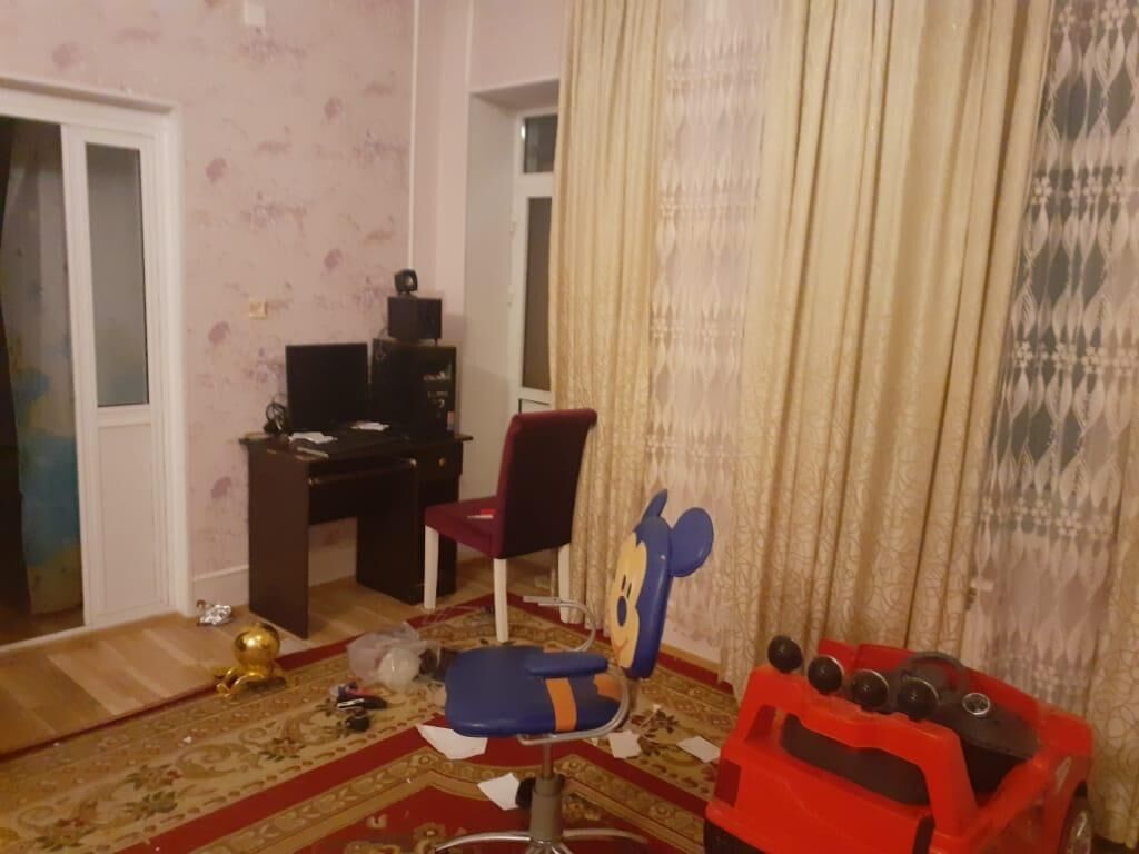 Şağan 11 otaq, 223 kv. m, Kredit yoxdur, Orta təmir