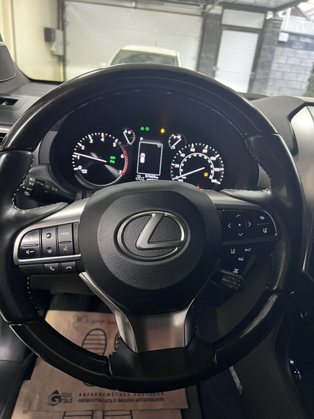 Lexus GX: 2023 г., 4.6 л, Автомат, Бензин, Внедорожник: фото 6