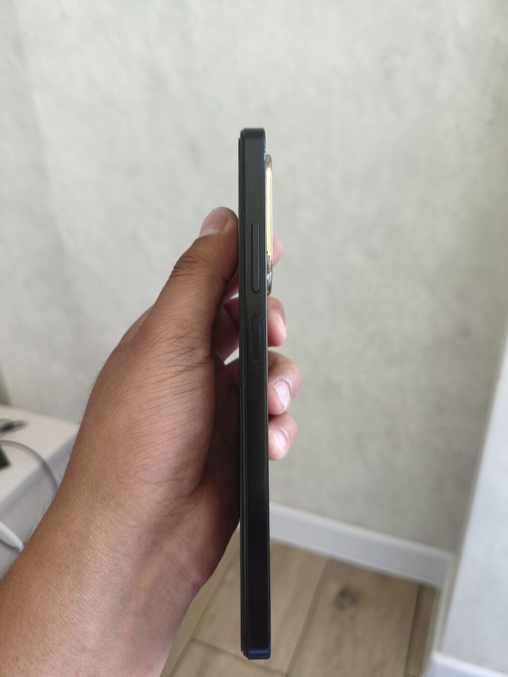 Redmi, Redmi 5A, Б/у, цвет - Черный, 2 SIM: фото 3