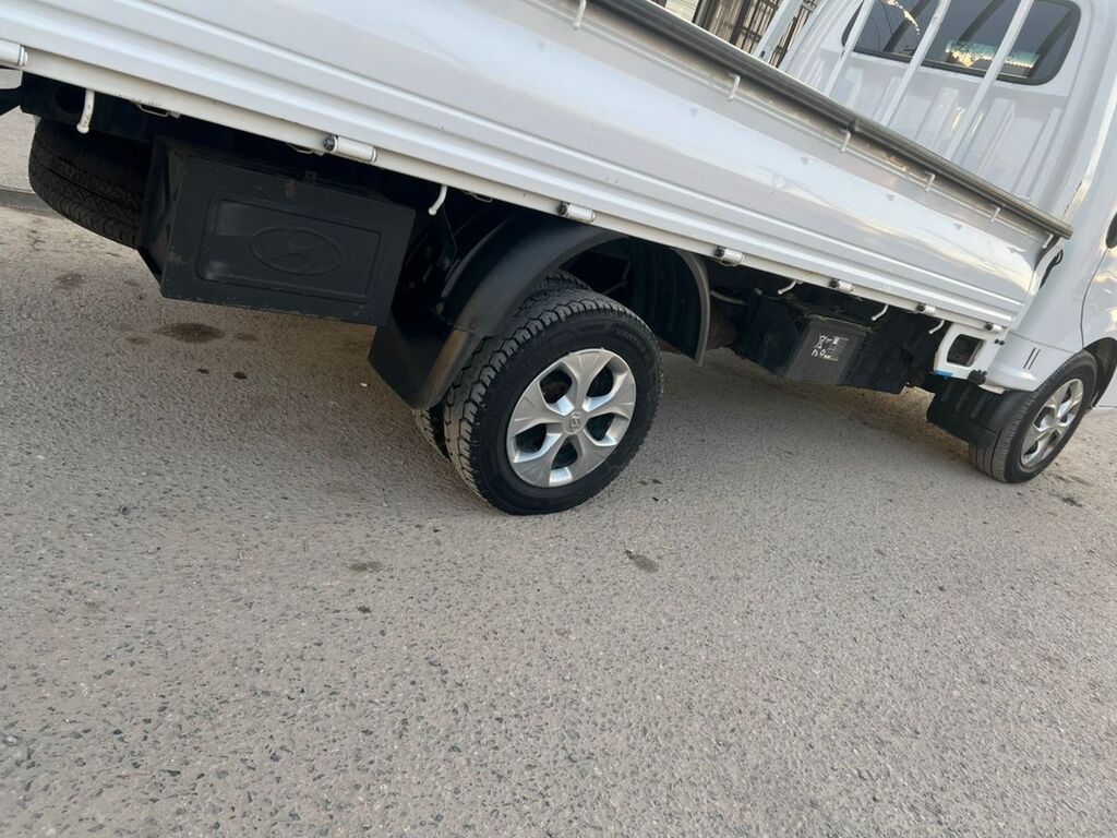 Легкий грузовик, Hyundai, Стандарт, 2 т, Б/у: фото 6