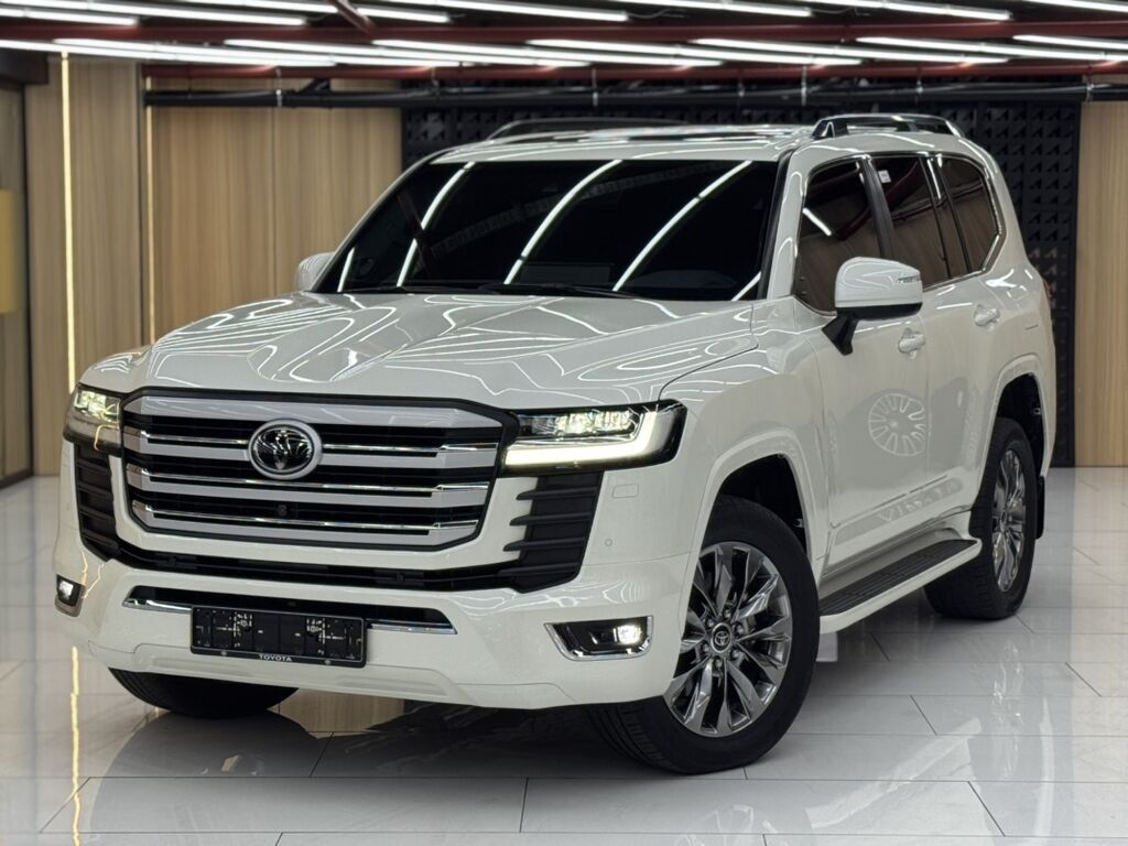 Toyota Land Cruiser: 2024 г., 3.5 л, Бензин, Внедорожник: фото 2
