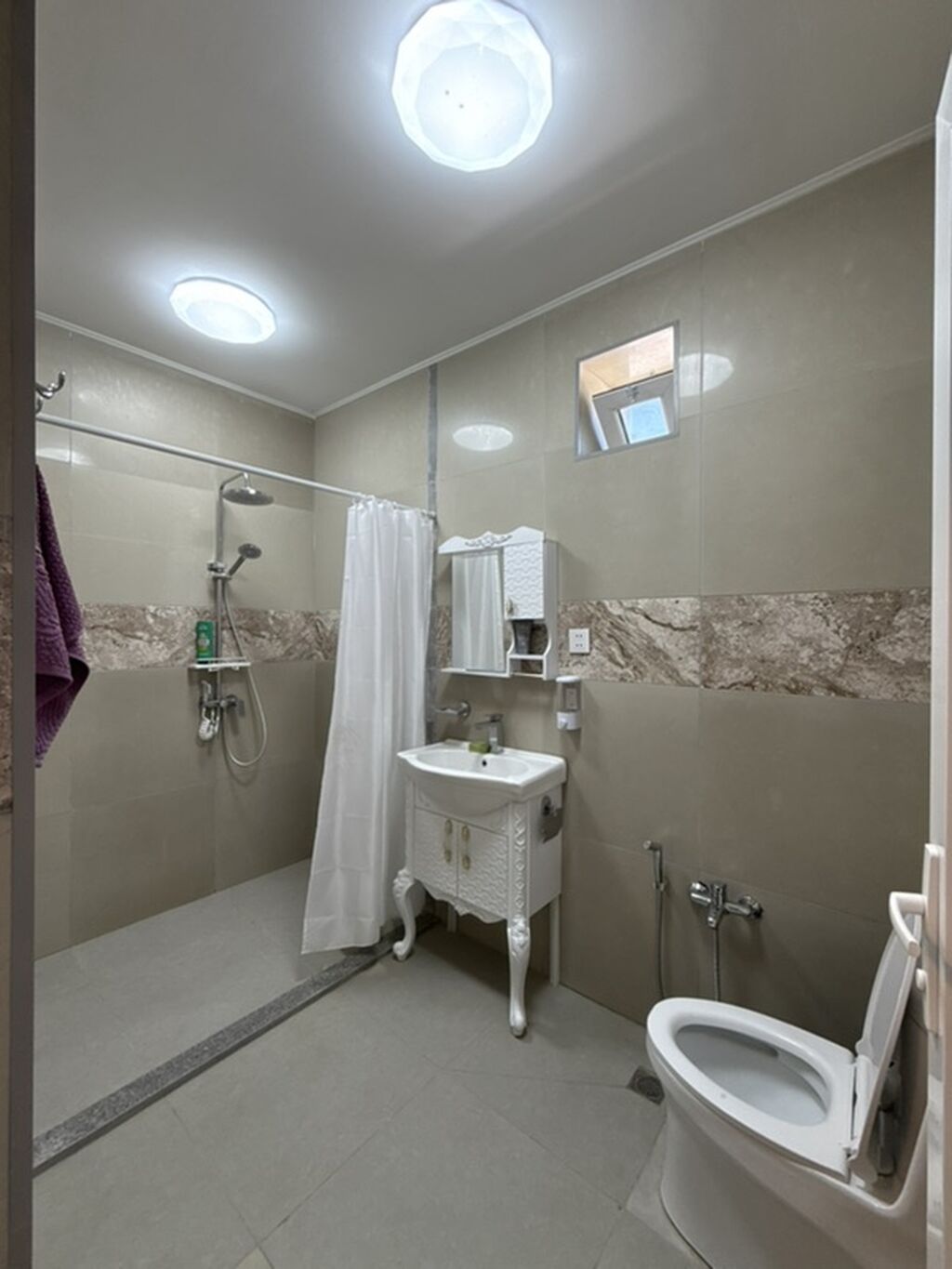 4 otaqlı, 110 kv. m, Kredit yoxdur, Yeni təmirli