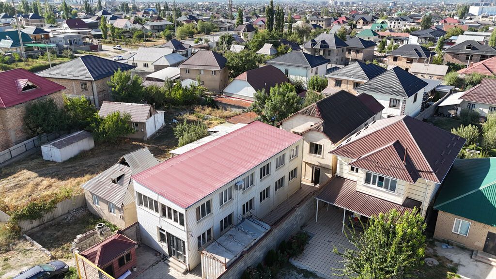 6 комнат, 200 м², 4 соток, Бишкек, Арча-Бешик ж/м Собственник: фото 4