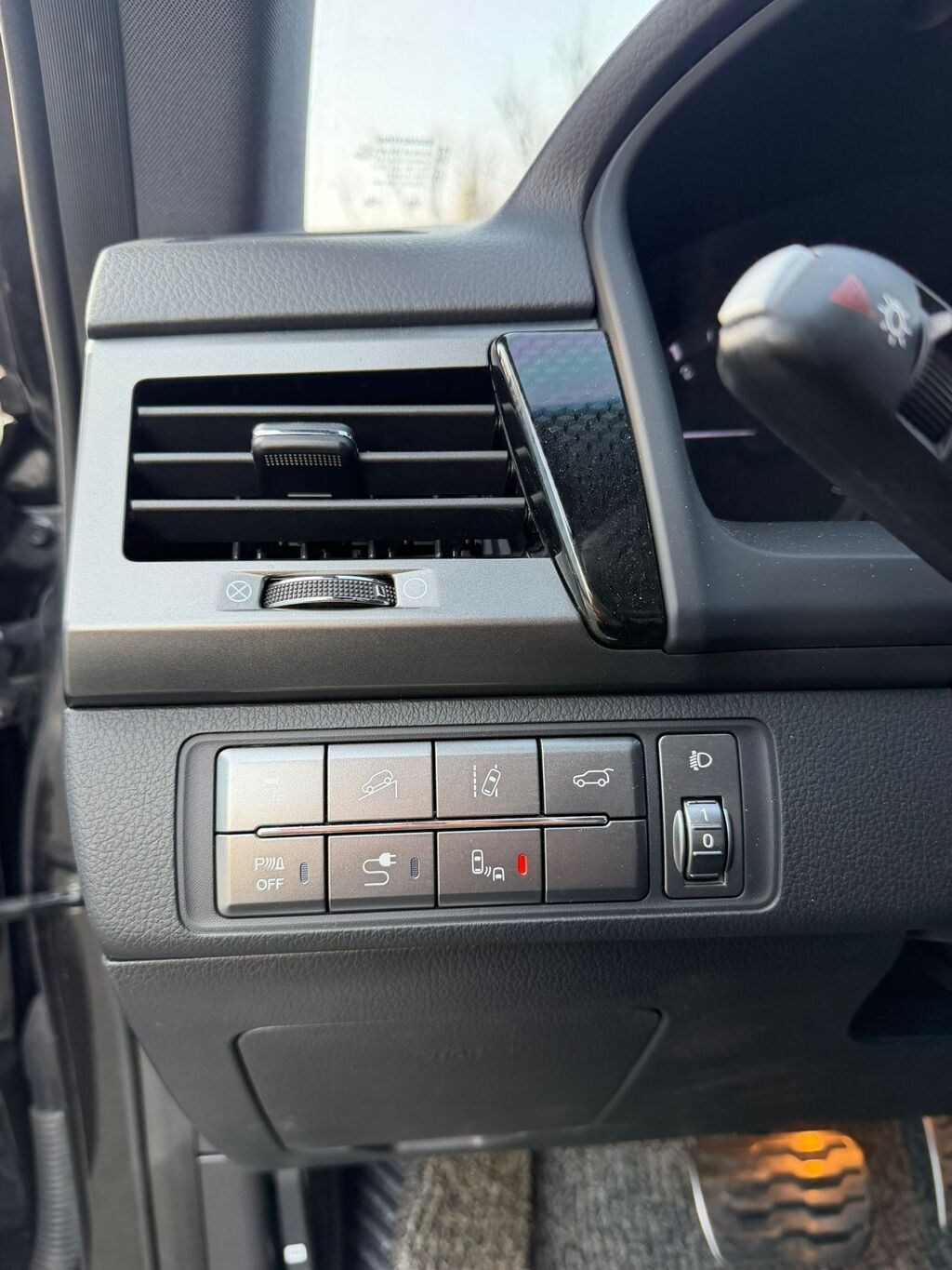 Ssangyong Rexton: 2019 г., 2.2 л, Автомат, Дизель, Внедорожник: фото 7