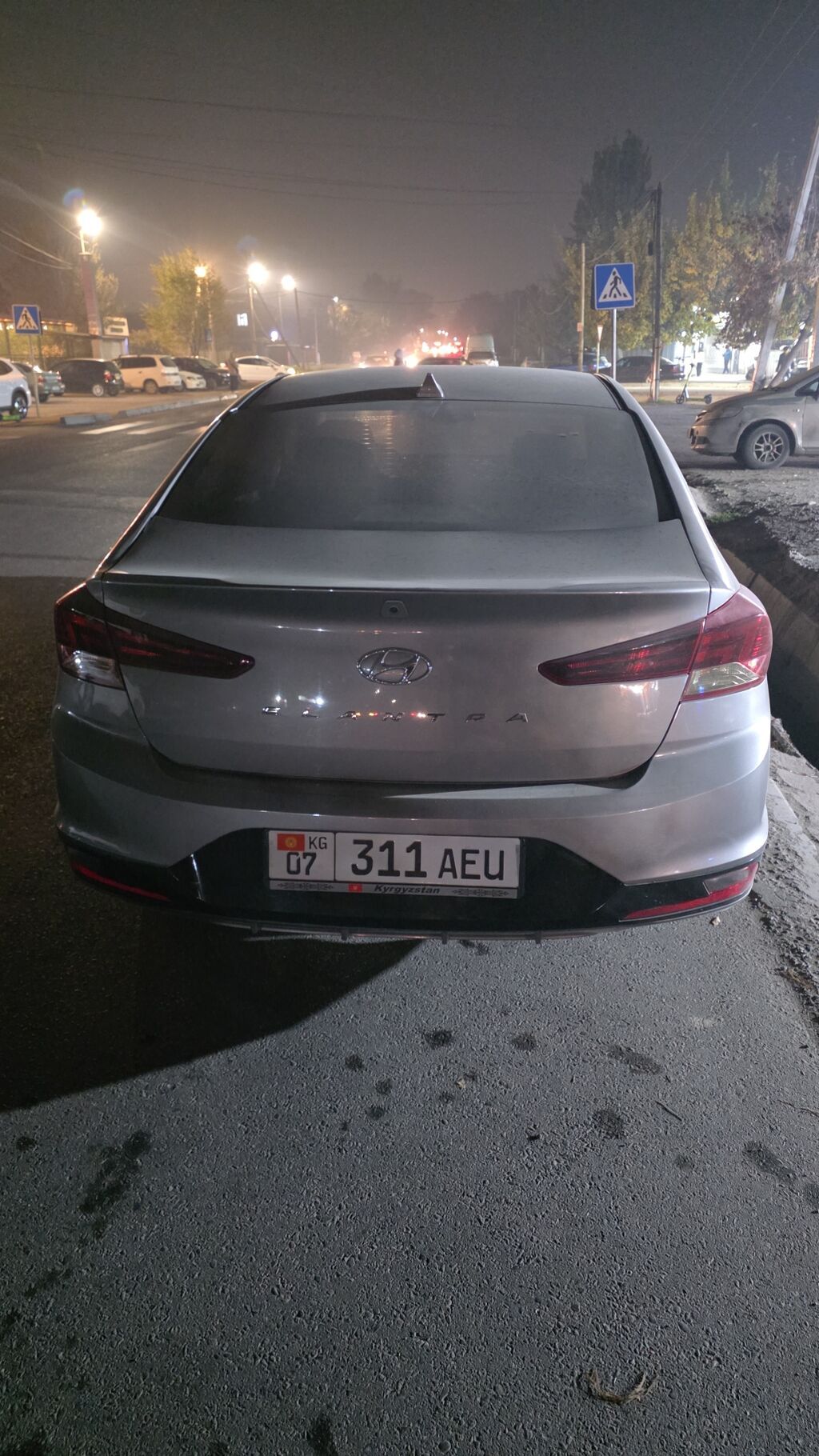 Hyundai Elantra: 2020 г., 2 л, Автомат, Бензин, Седан: фото 2