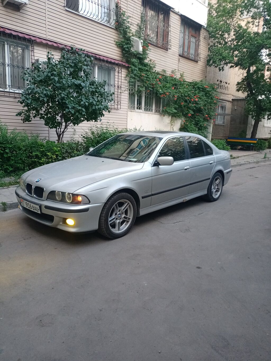 BMW 5 series: 2003 г., 3 л, Автомат, Бензин, Лимузин: фото 2