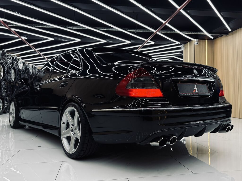 Mercedes-Benz E-класс AMG: 2004 г., Автомат, Бензин, Седан: фото 6