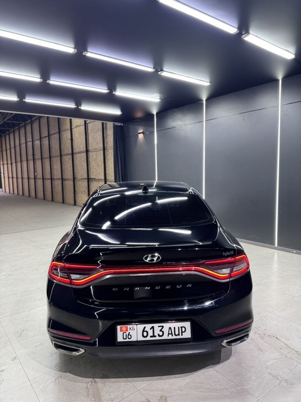 Hyundai Grandeur: 2019 г., 2.4 л, Автомат, Гибрид, Седан: фото 2