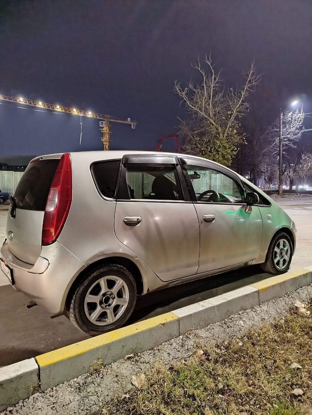 Mitsubishi Colt: 2003 г., 1.3 л, Вариатор, Бензин, Хэтчбэк: фото 3