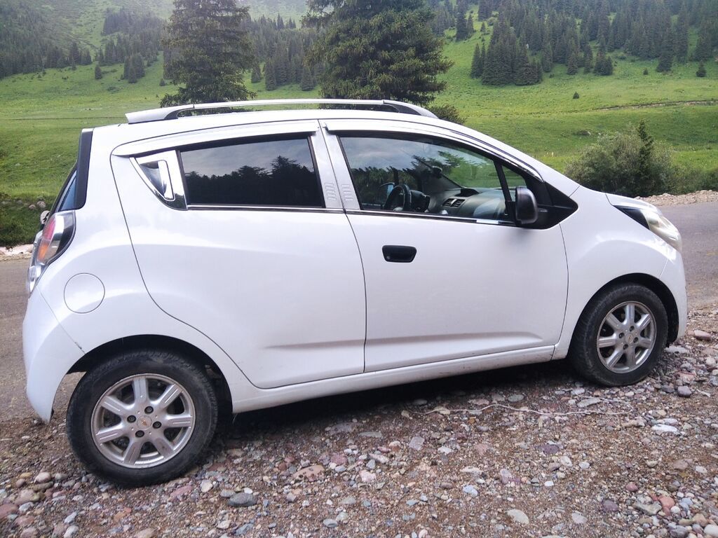 Chevrolet Spark: 2012 г., 1 л, Автомат, Бензин: фото 6