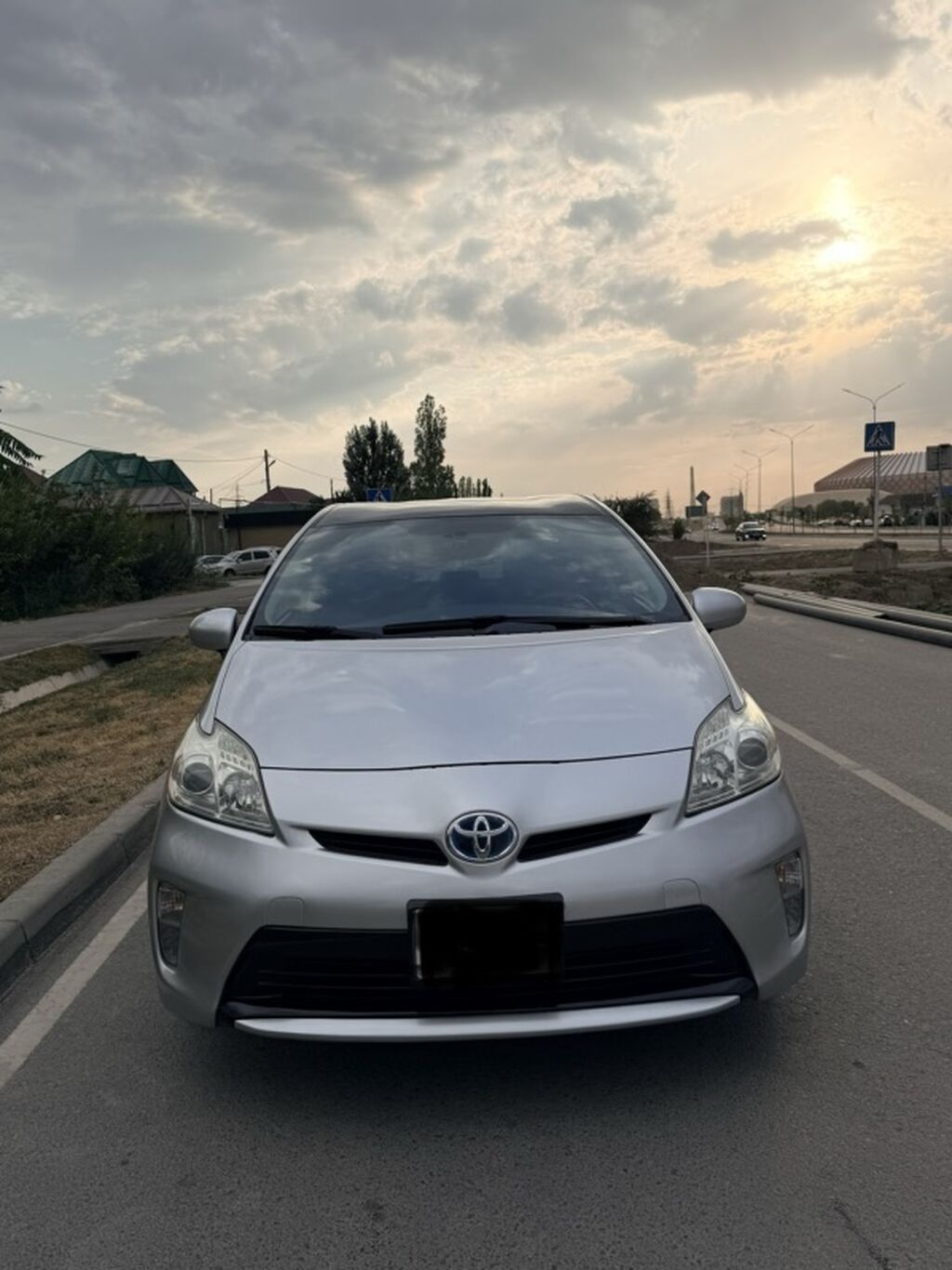 Toyota Prius: 2013 г., 1.8 л, Автомат, Гибрид, Хэтчбэк: фото 5