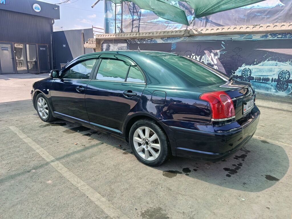 Toyota Avensis: 2004 г., 1.8 л, Автомат, Бензин, Хэтчбэк: фото 8