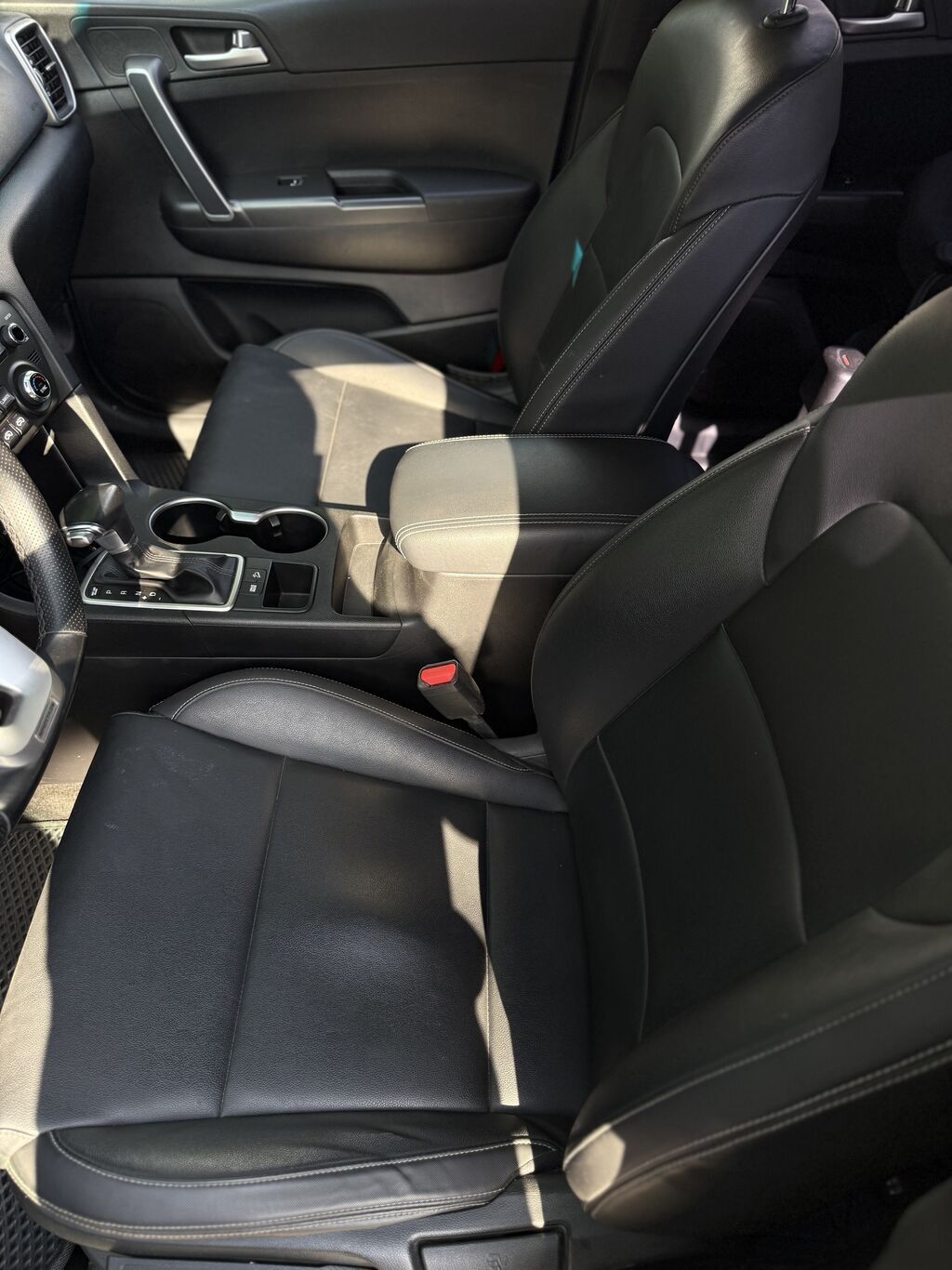 Kia Sportage: 2018 г., 2 л, Автомат, Дизель, Кроссовер: фото 4