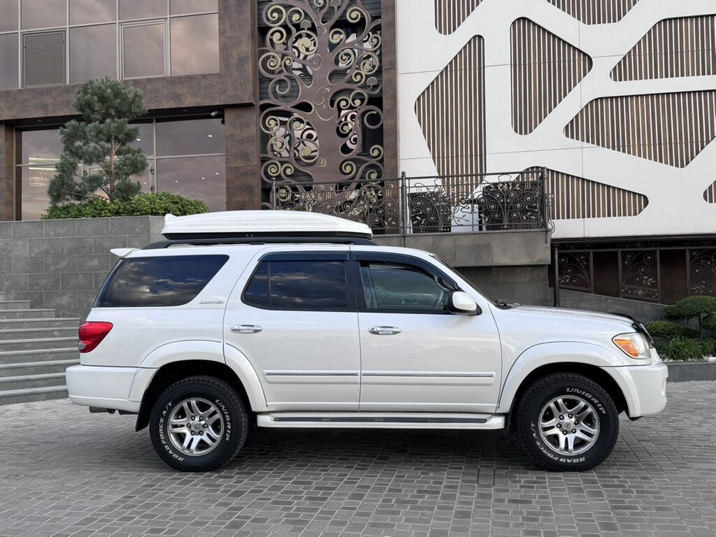 Toyota Sequoia: 2005 г., 4.7 л, Автомат, Бензин, Внедорожник: фото 5