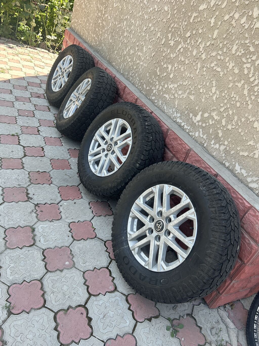 Комплект колес для внедорожника/пикапа - Размер шин: 265/70 R18 - — фото 4