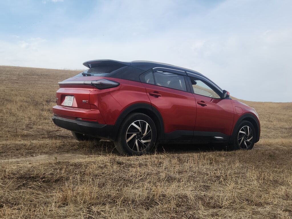 BYD : 2020 г., 0.1 л, Автомат, Электромобиль, Кроссовер: фото 5