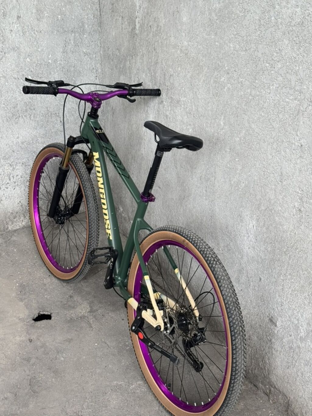 Горный велосипед Mongoose MTB (хардтейл) с фирменным кастомом: фото 4