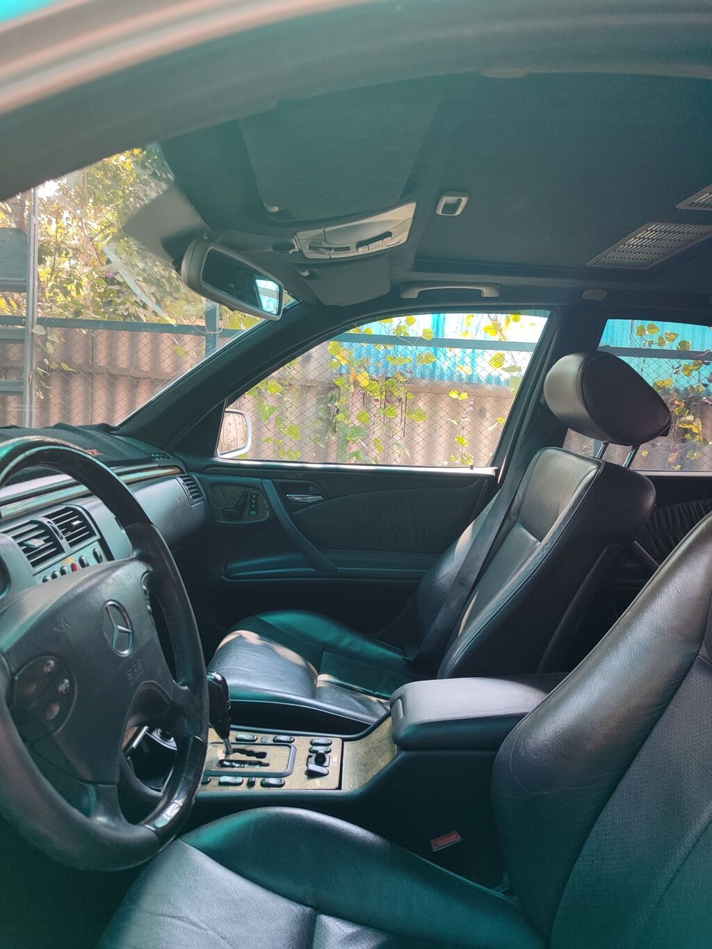 Mercedes-Benz E-Class: 2001 г., 4.3 л, Автомат, Бензин, Седан: фото 4