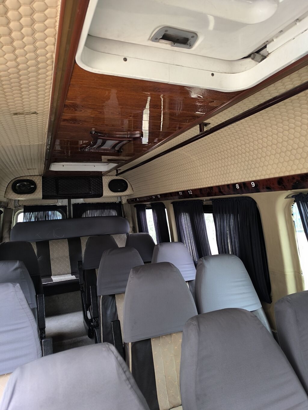 Volkswagen Crafter: 2007 г., 2.7 л, Механика, Дизель, Бус: фото 8