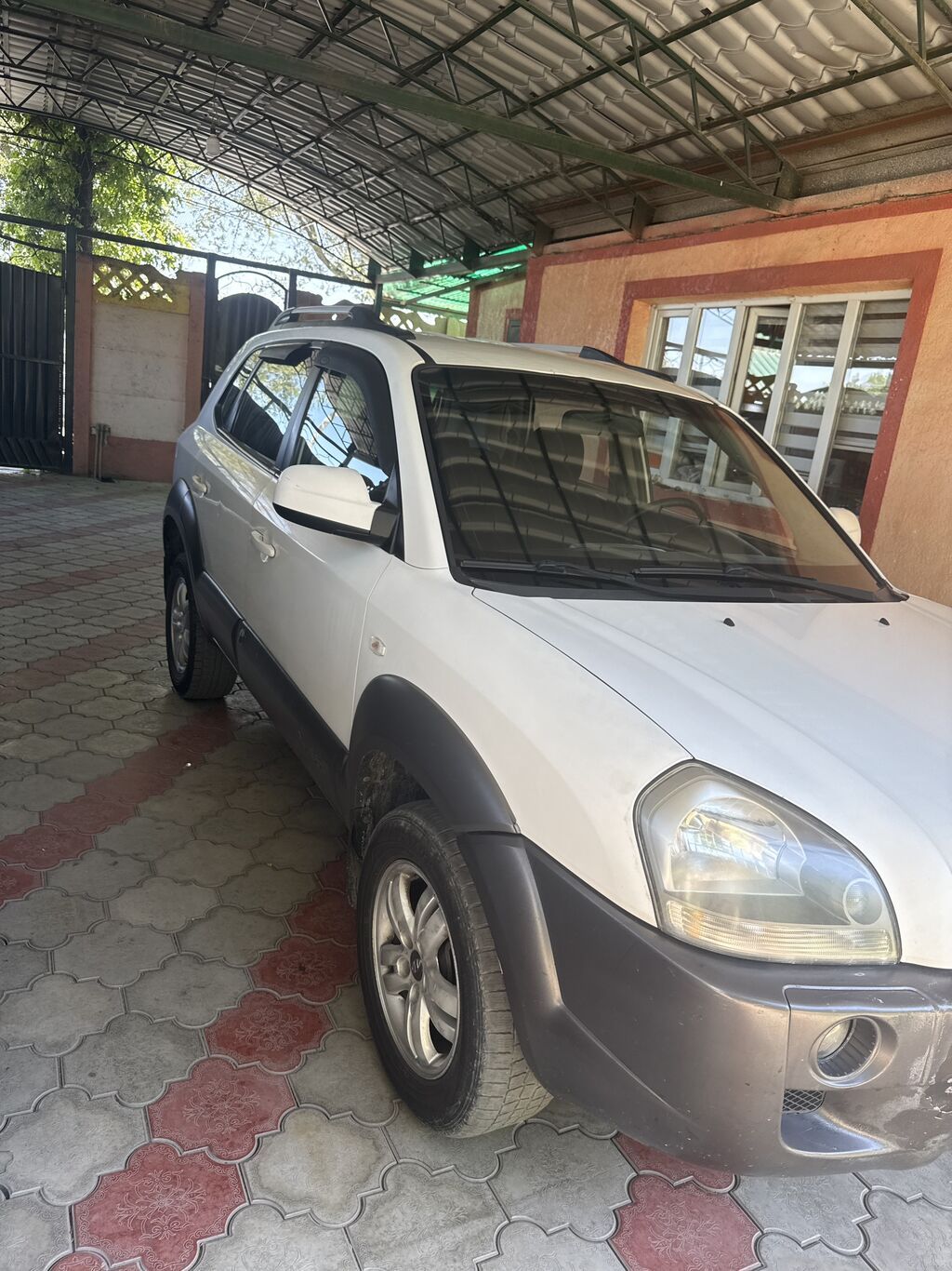 Hyundai Tucson: 2007 г., 2 л, Автомат, Дизель, Кроссовер: фото 3