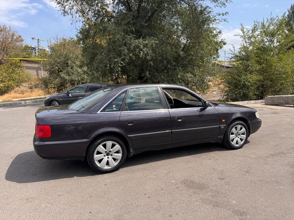 Audi A6: 1995 г., 2.6 л, Механика, Бензин, Седан: фото 7