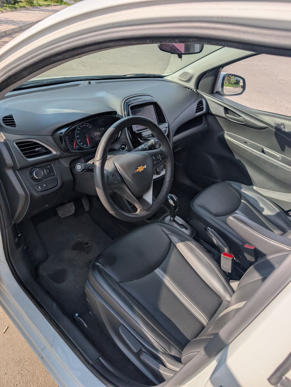 Chevrolet Spark: 2020 г., 1 л, Автомат, Бензин, Хэтчбэк: фото 8