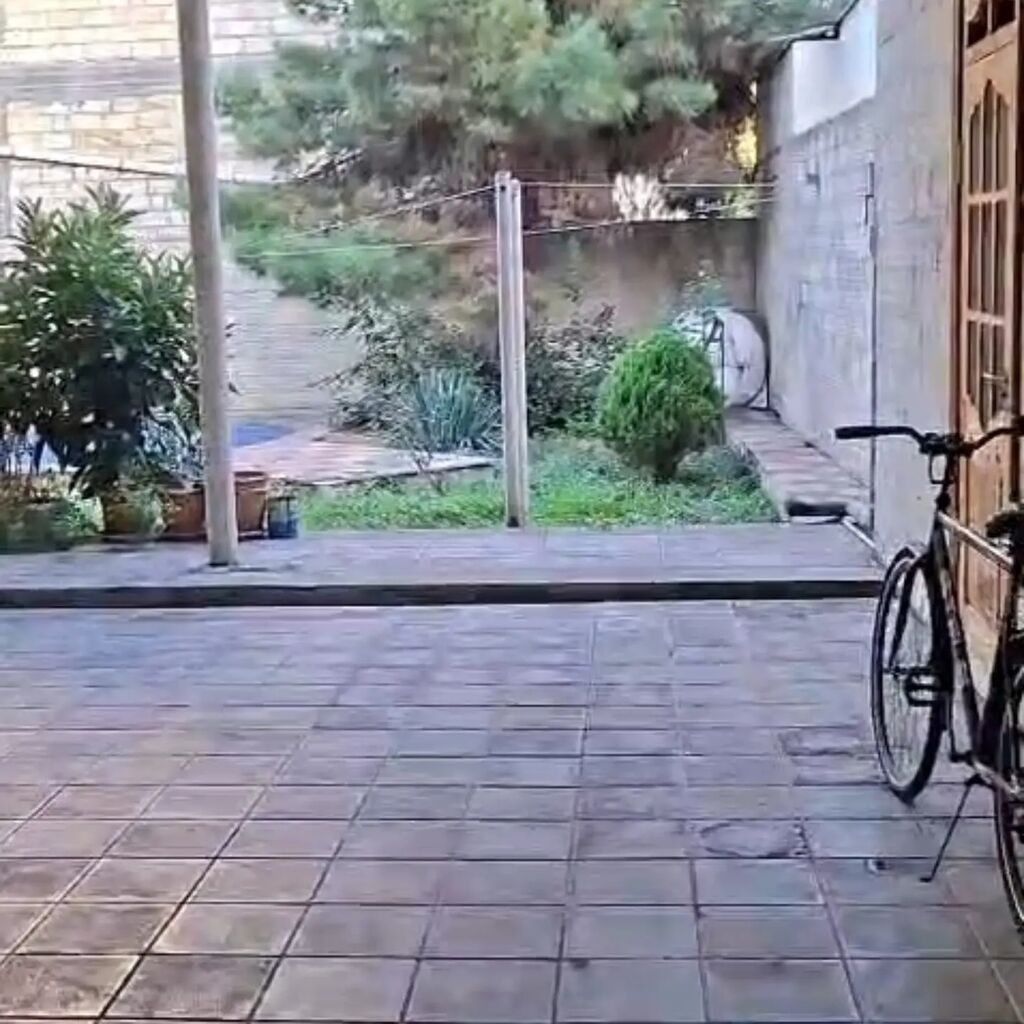 4 otaqlı, 1000 kv. m, Kredit yoxdur, Orta təmir