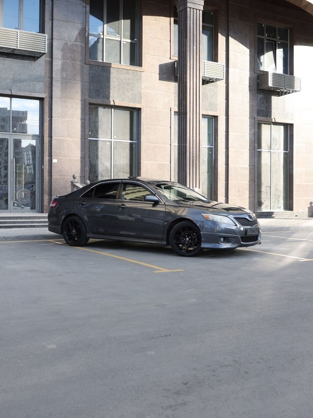 Toyota Camry: 2010 г., 2.5 л, Автомат, Бензин, Седан: фото 3