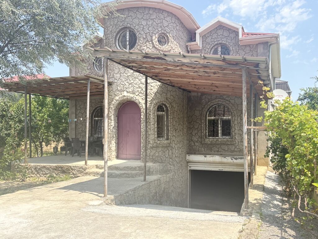 4 otaqlı, 272 kv. m, Kredit yoxdur, Orta təmir
