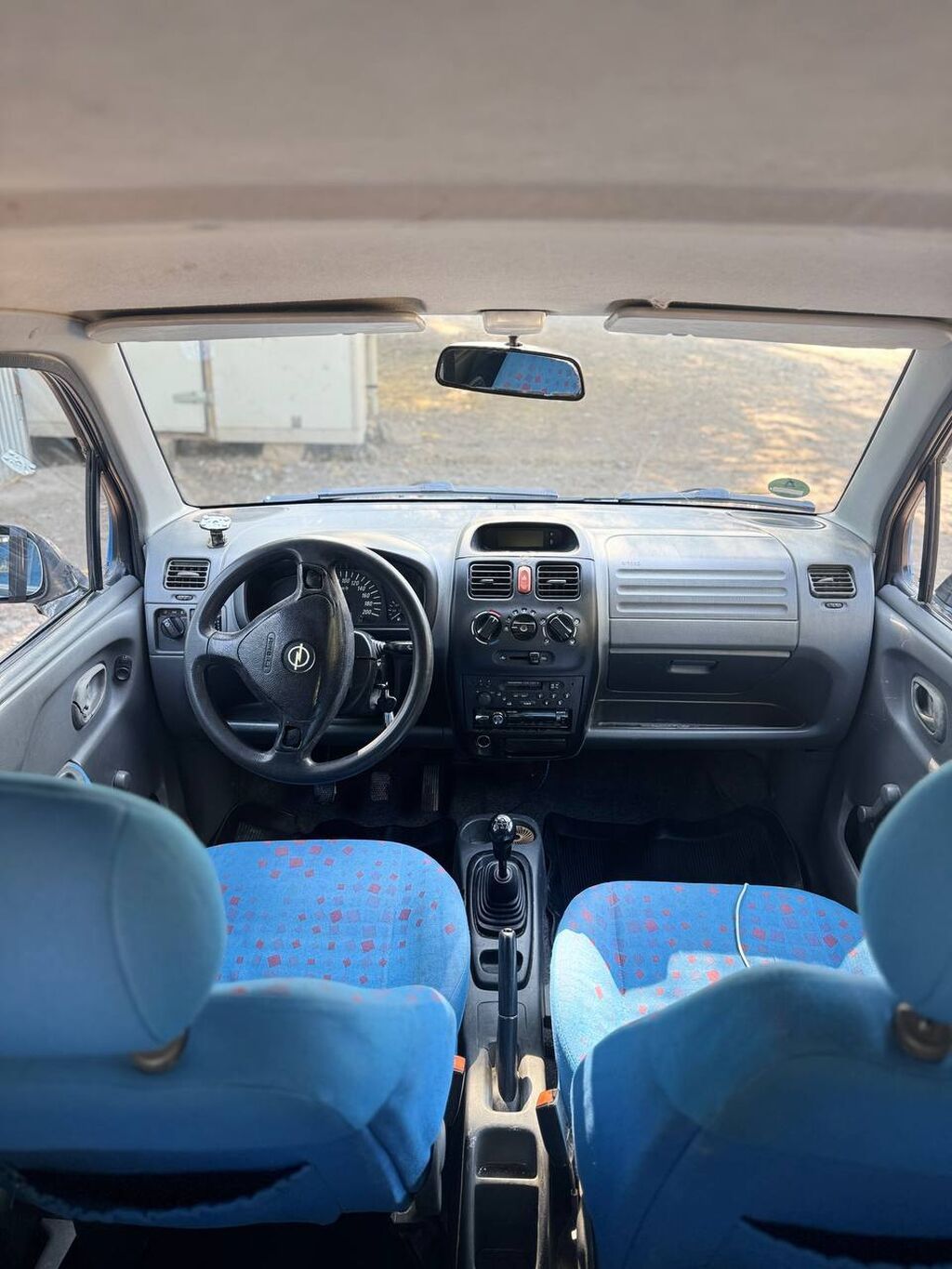 Opel Agila: 2003 г., 1 л, Механика, Бензин, Хэтчбэк: фото 6