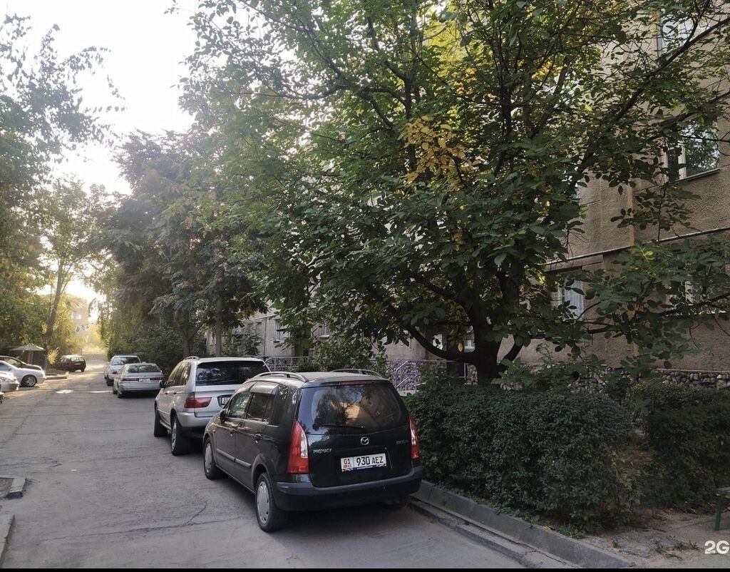 3 комнаты, 62 м², Таатан ТЦ Индивидуалка, 2 этаж, Старый ремонт: фото 4