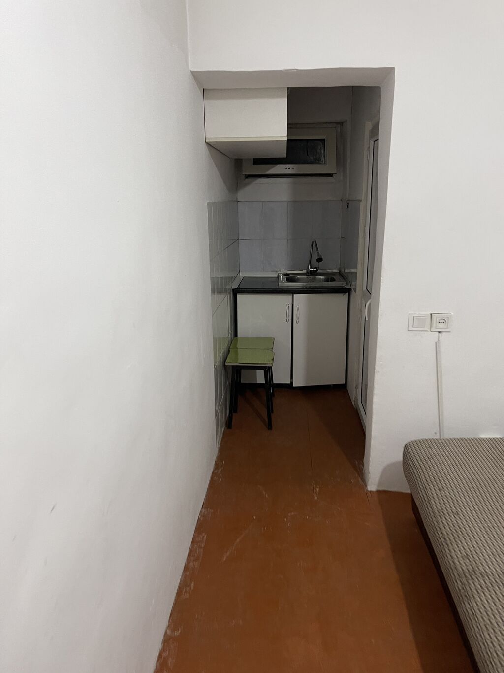 15 м², 1 комната, Старый толчок рынок / базар: фото 2