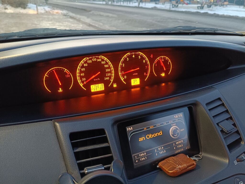 Nissan Primera: 2005 г., 1.8 л, Автомат, Бензин, Седан: фото 5