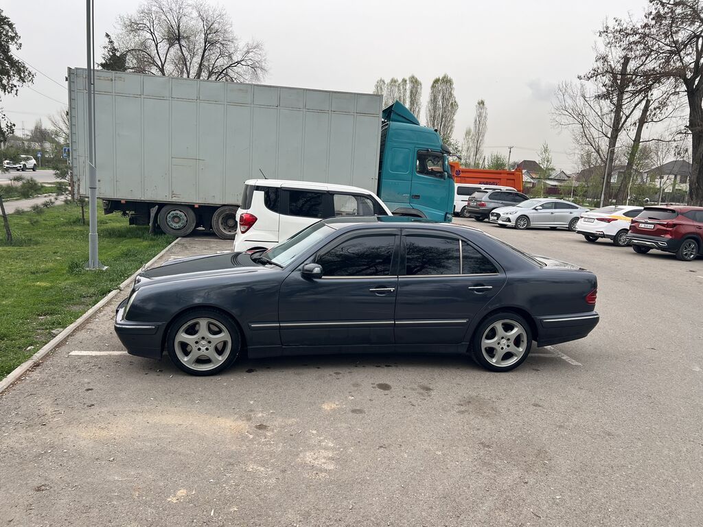 Mercedes-Benz E-Class: 2001 г., 4.3 л, Автомат, Бензин, Седан: фото 6