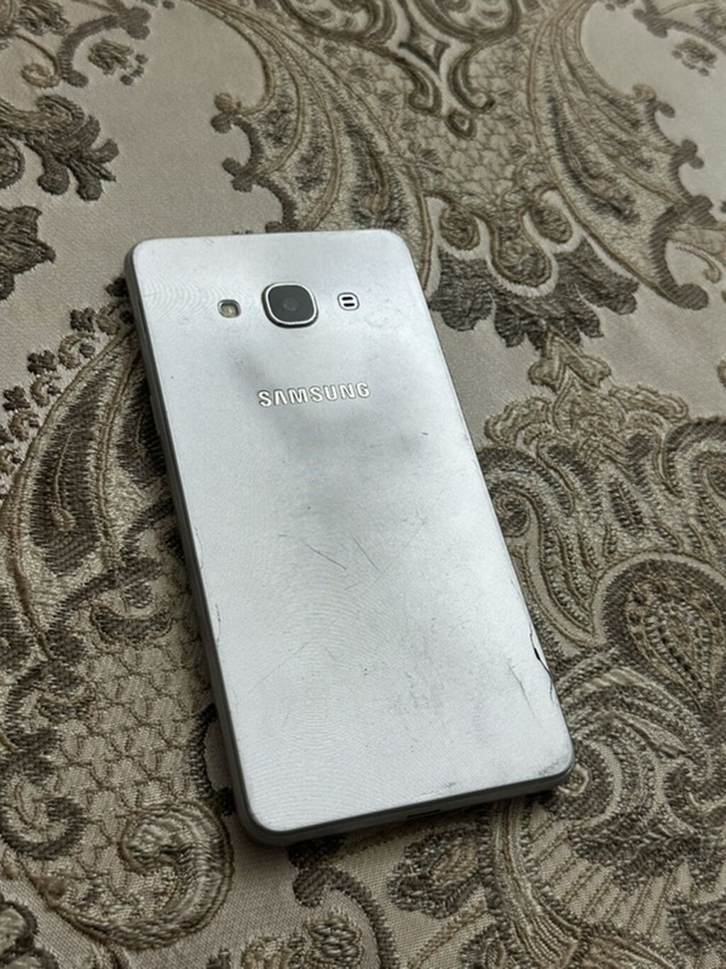 Продам Samsung Galaxy J3 2016 белый: фото 2