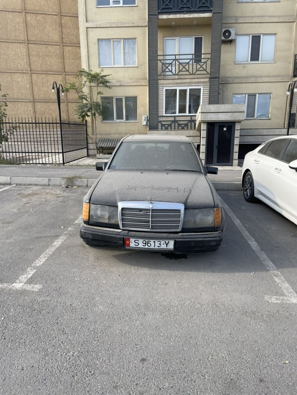 Mercedes-Benz W124: 1992 г., 2.5 л, Механика, Дизель, Седан: фото 2
