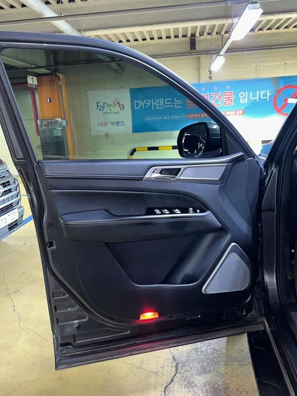 Ssangyong Rexton: 2021 г., Внедорожник: фото 4