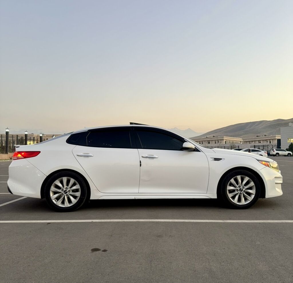 Kia Optima: 2017 г., 2.4 л, Автомат, Бензин, Седан: фото 2